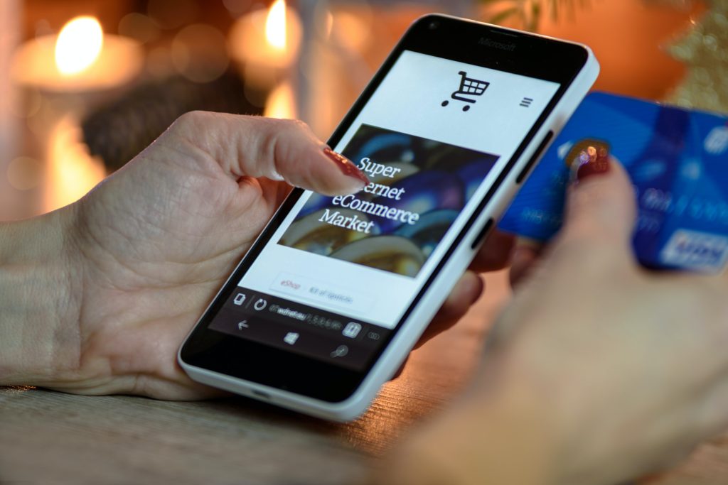 Time-Saving Tips: Streamlining Your Company Swag Store Creation 3 pexels photomix company 230544