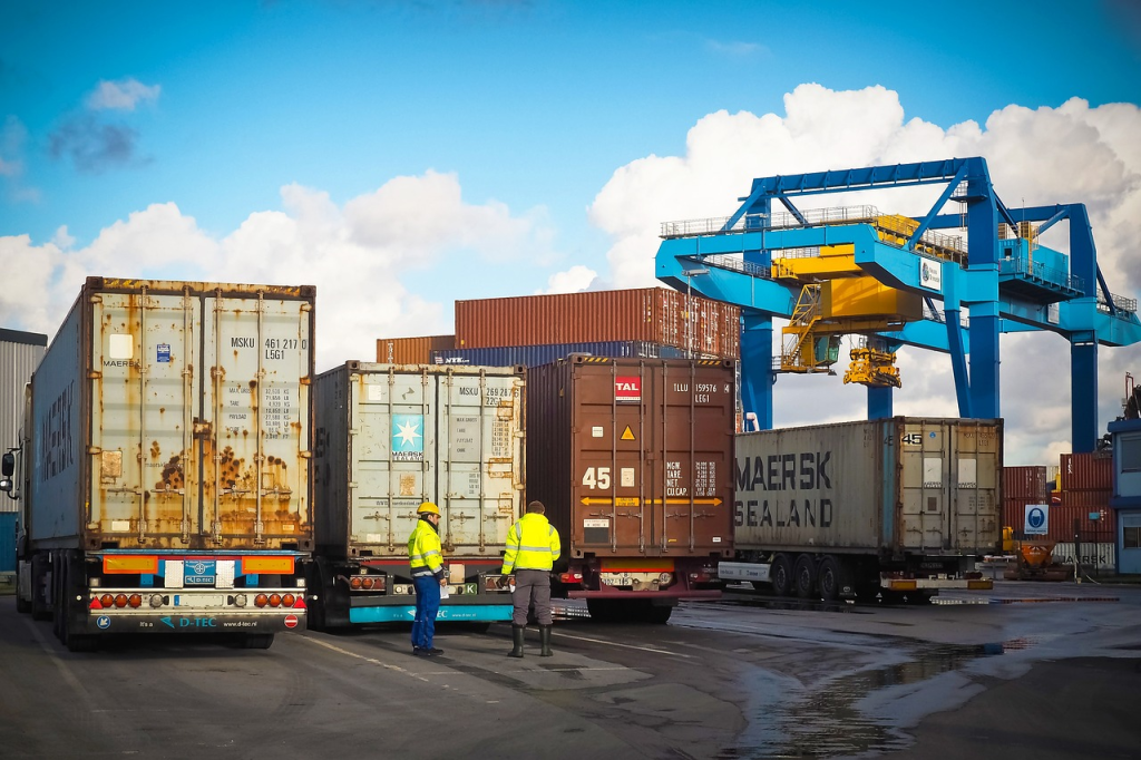 6 Tips For Organizing Transport Needs For Your Firm 3 Container, Container port, Port image
