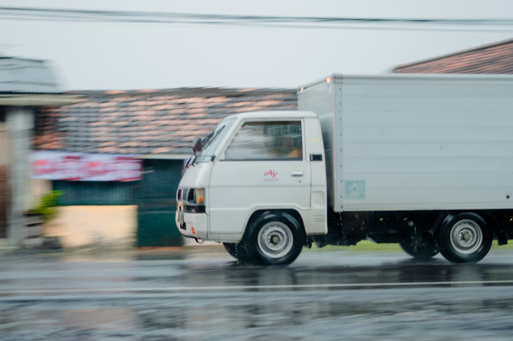 Save Time And Money With Truck Rentals For Your Business Needs 5 image 2