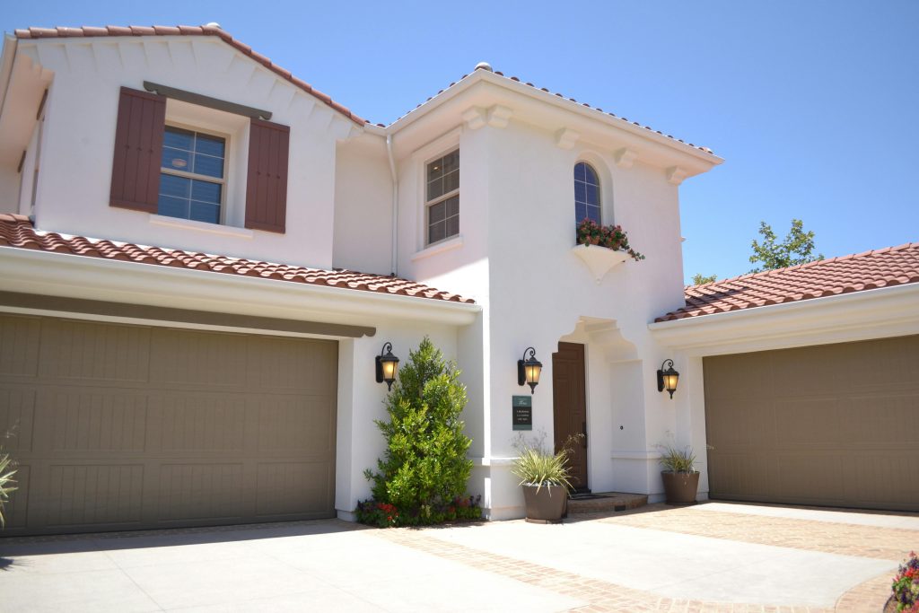Understanding Property Values In Rhode Island: A Buyer'S Guide 3 home garage