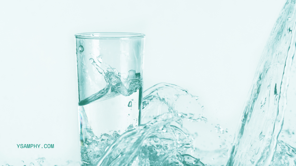 How To Ensure You Stick To A Healthy Diet When Leading A Busy Life 9 stay hydrated