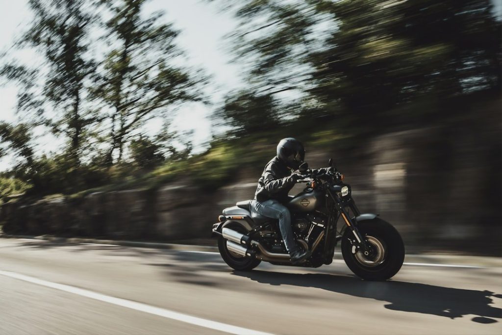 Managing Time And Efficiency Post-Motorcycle Accidents 3 person riding cruiser motorcycle during daytime